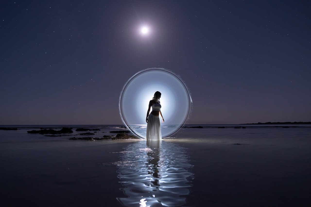 Light-painting and long exposure photography by Andrea Riezzo (2020) - light painting antonella 4084