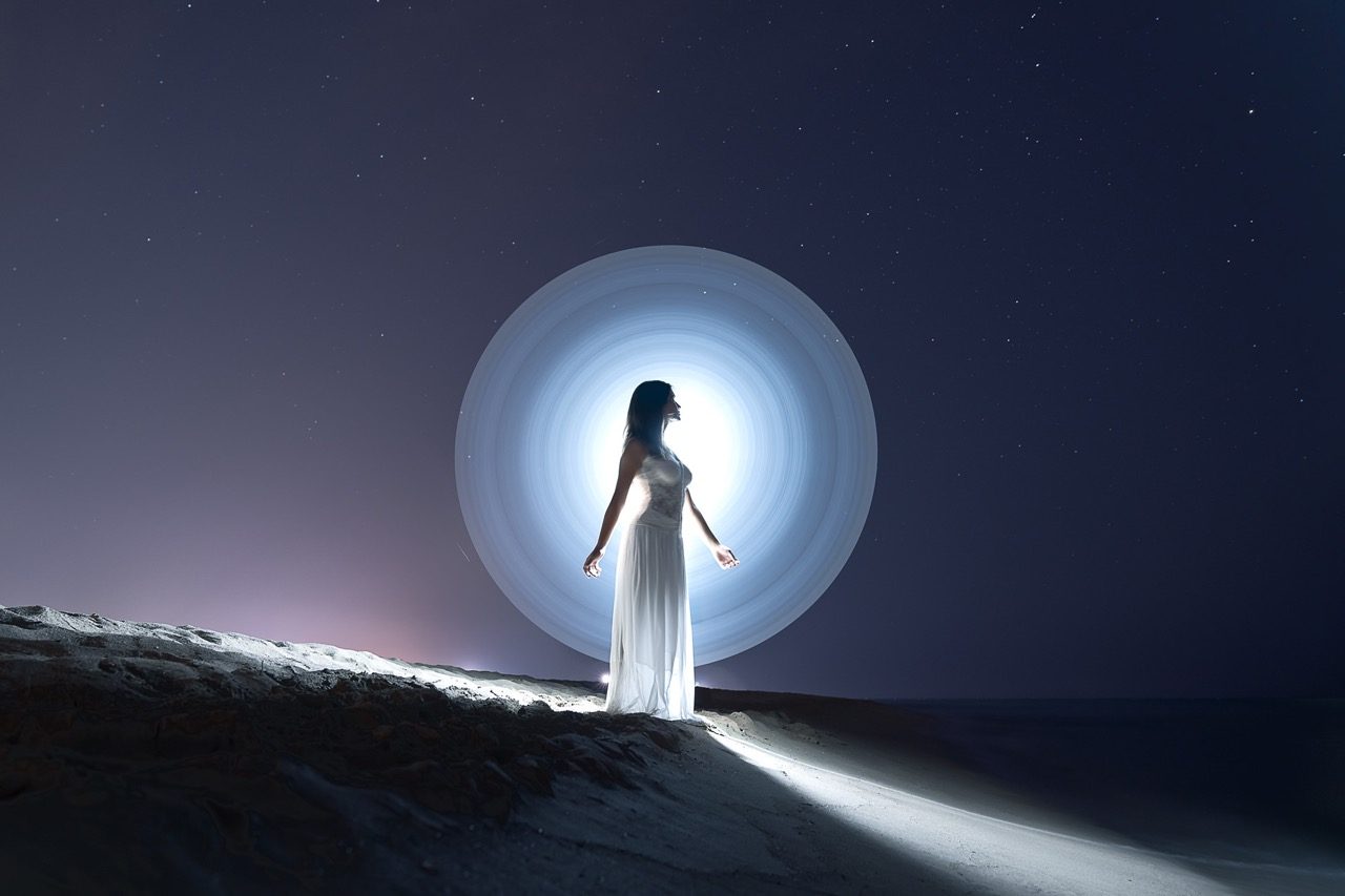 Light-painting and long exposure photography by Andrea Riezzo (2020) - light painting cristina 4557