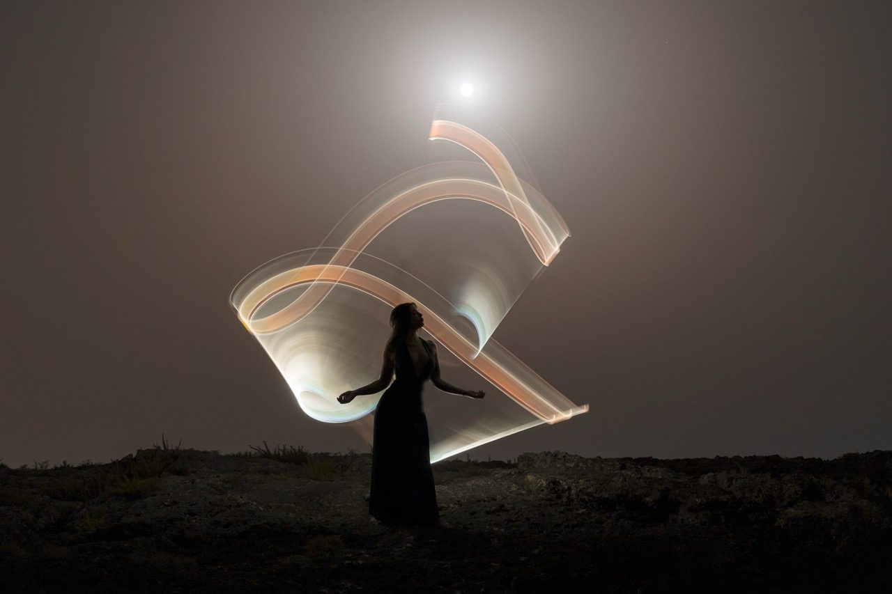 Light-painting and long exposure photography by Andrea Riezzo (2021) - light painting sublument 7974