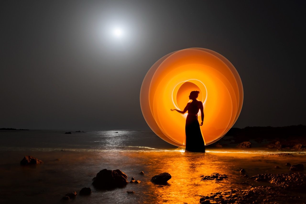 Light-painting and long exposure photography by Andrea Riezzo (2021) - light painting sublument 7995