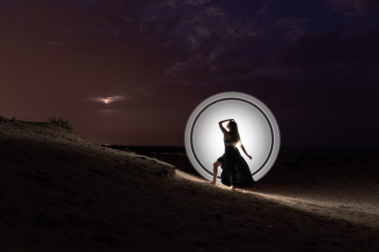 Light-painting and long exposure photography by Andrea Riezzo (2021) - light painting sublument 8054