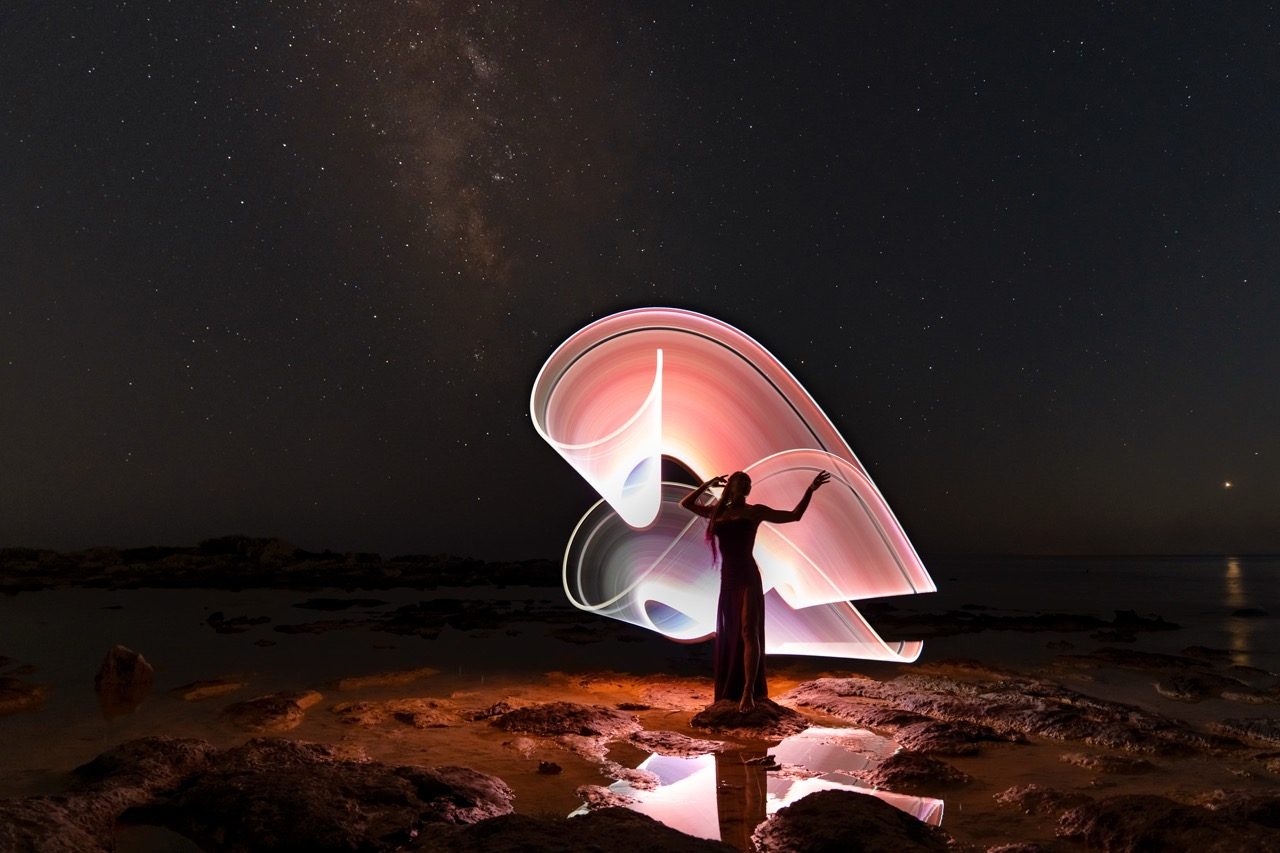 Light-painting and long exposure photography by Andrea Riezzo (2021) - light painting sublument 8077