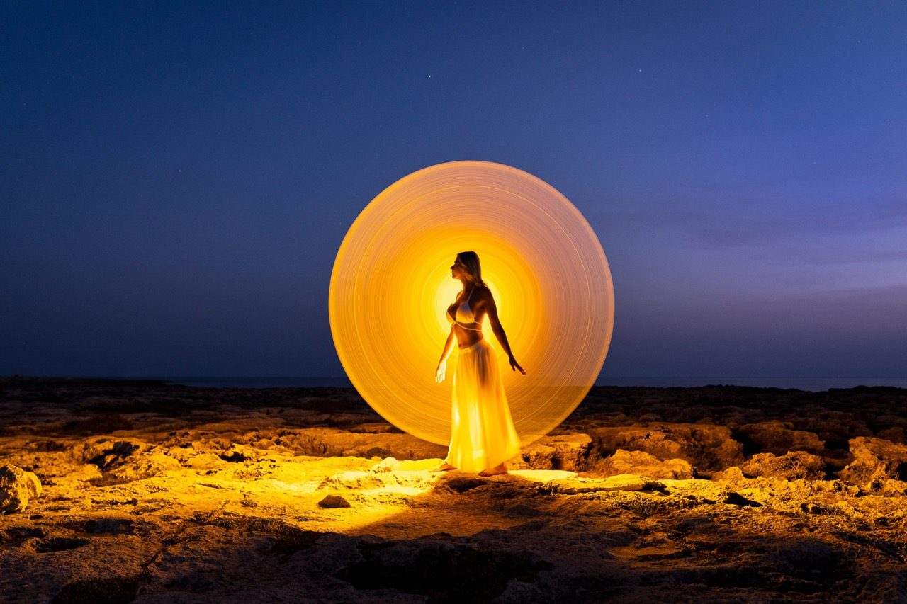 Light-painting and long exposure photography by Andrea Riezzo (2021) - light painting sublument 9005
