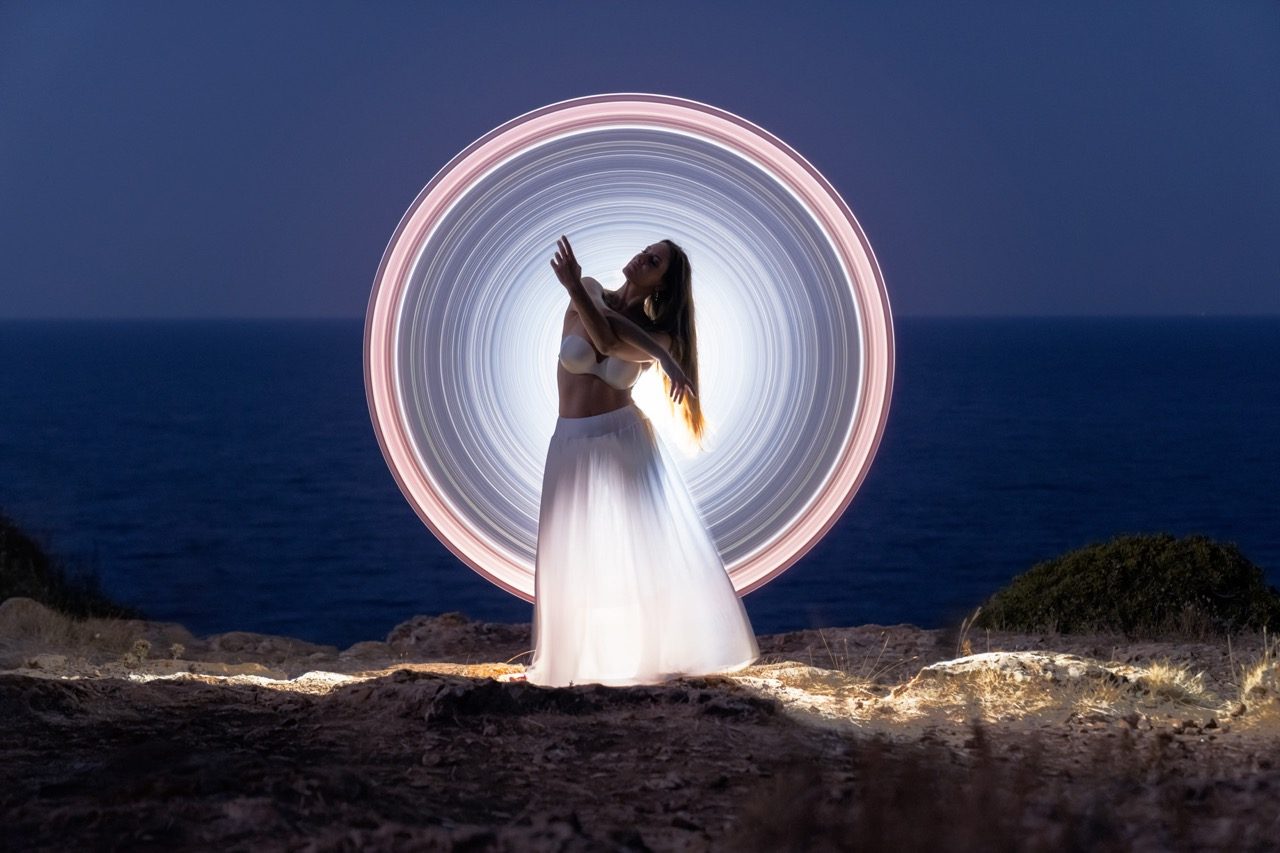 Light-painting and long exposure photography by Andrea Riezzo (2021) - light painting sublument 9851