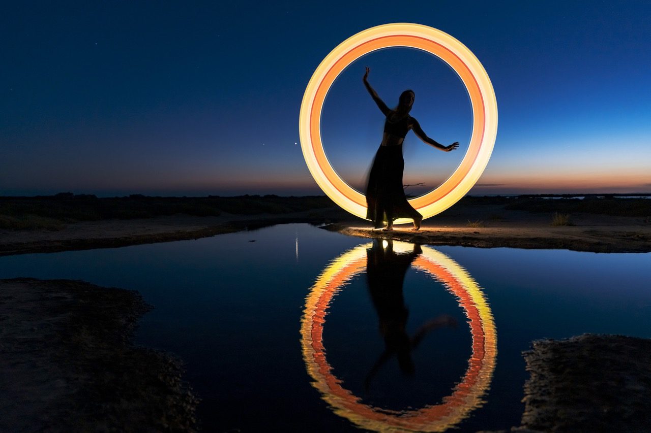 Light-painting and long exposure photography by Andrea Riezzo (2021) - light painting sublument 9890