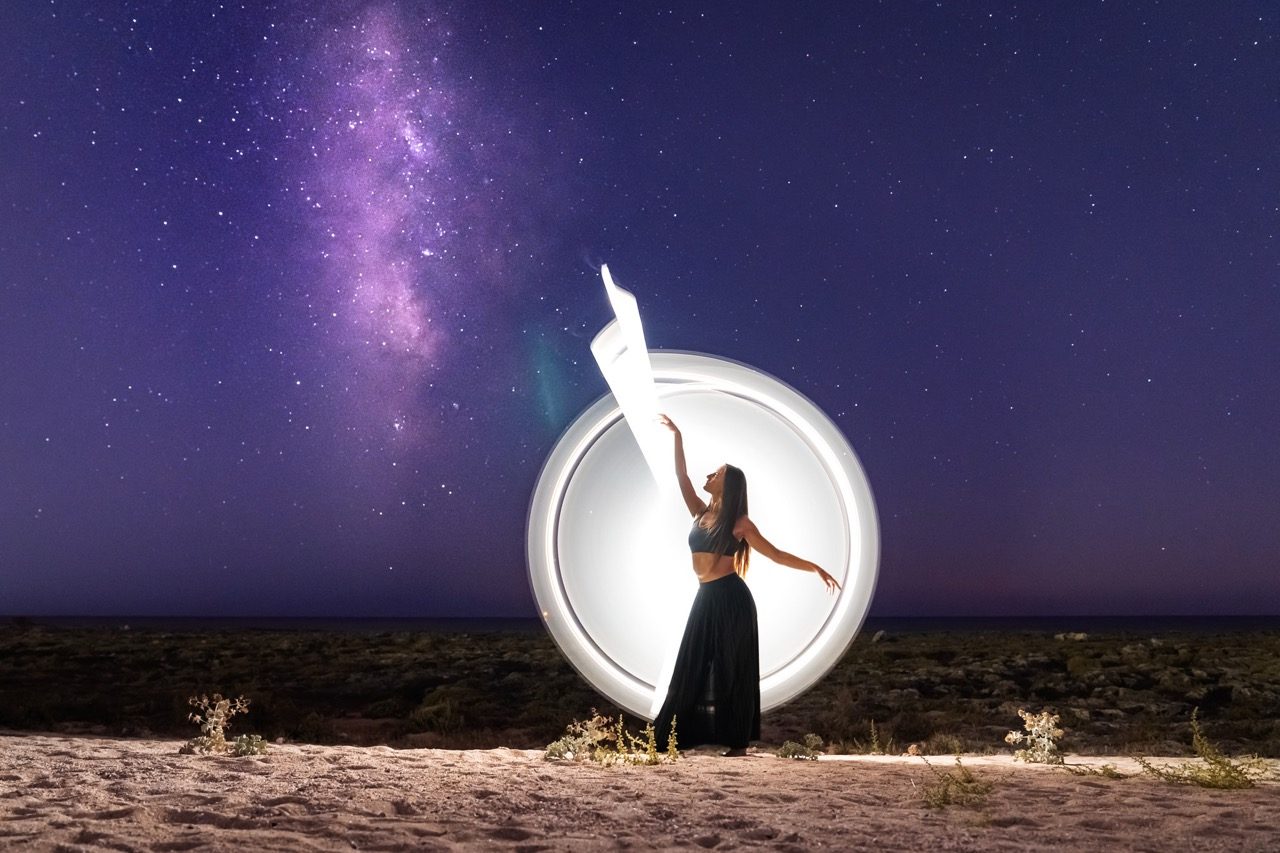 Light-painting and long exposure photography by Andrea Riezzo (2021) - light painting sublument 9965