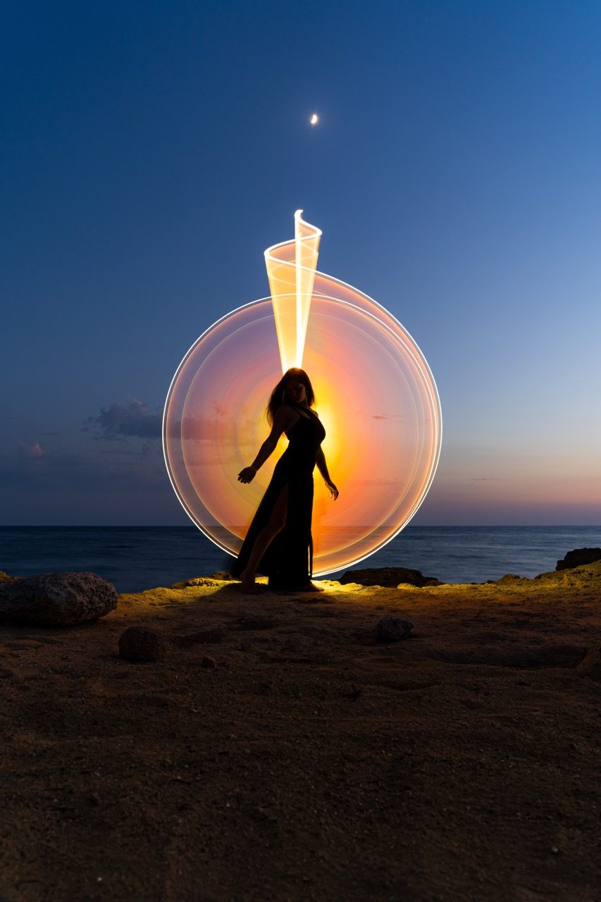 Light-painting and long exposure photography by Andrea Riezzo (2022) - light painting sublument 0807