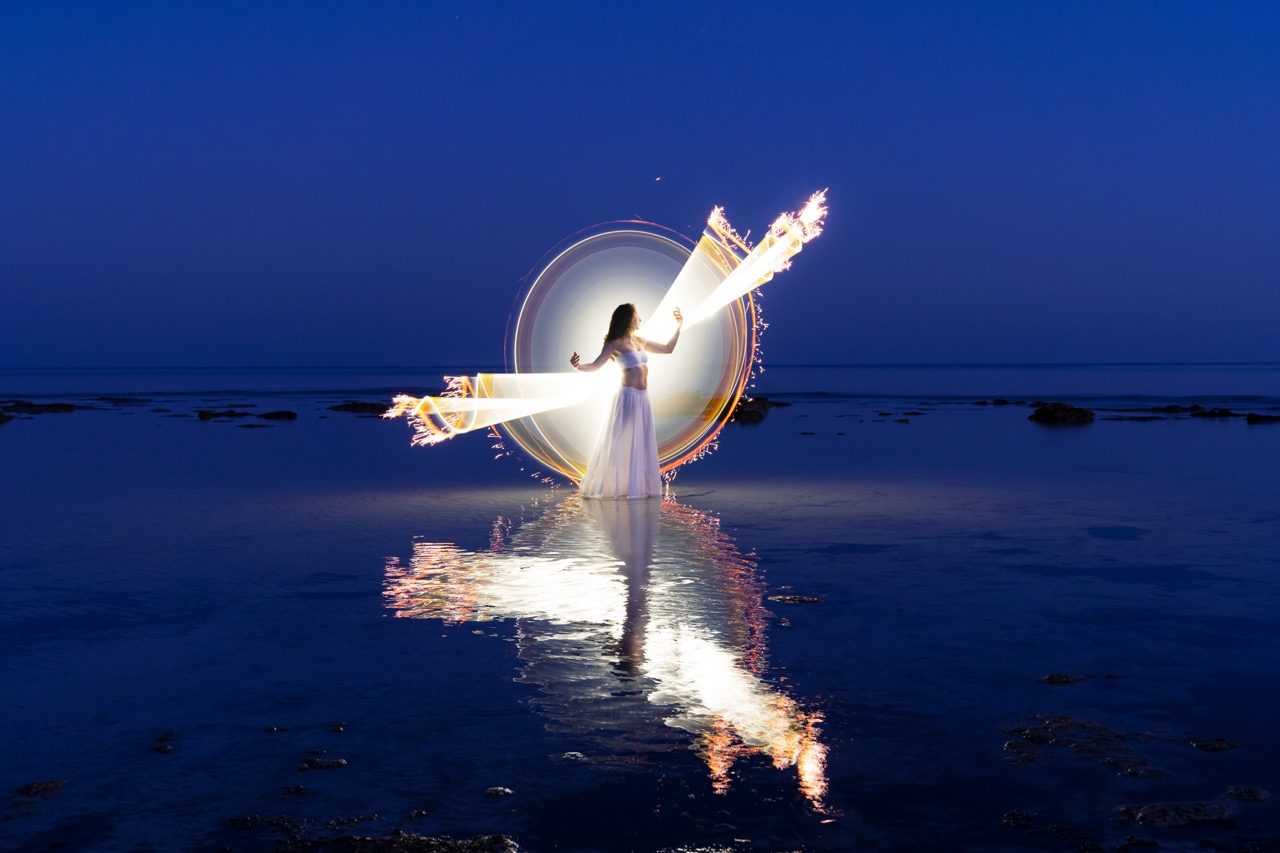 Light-painting and long exposure photography by Andrea Riezzo (2022) - light painting sublument 0059