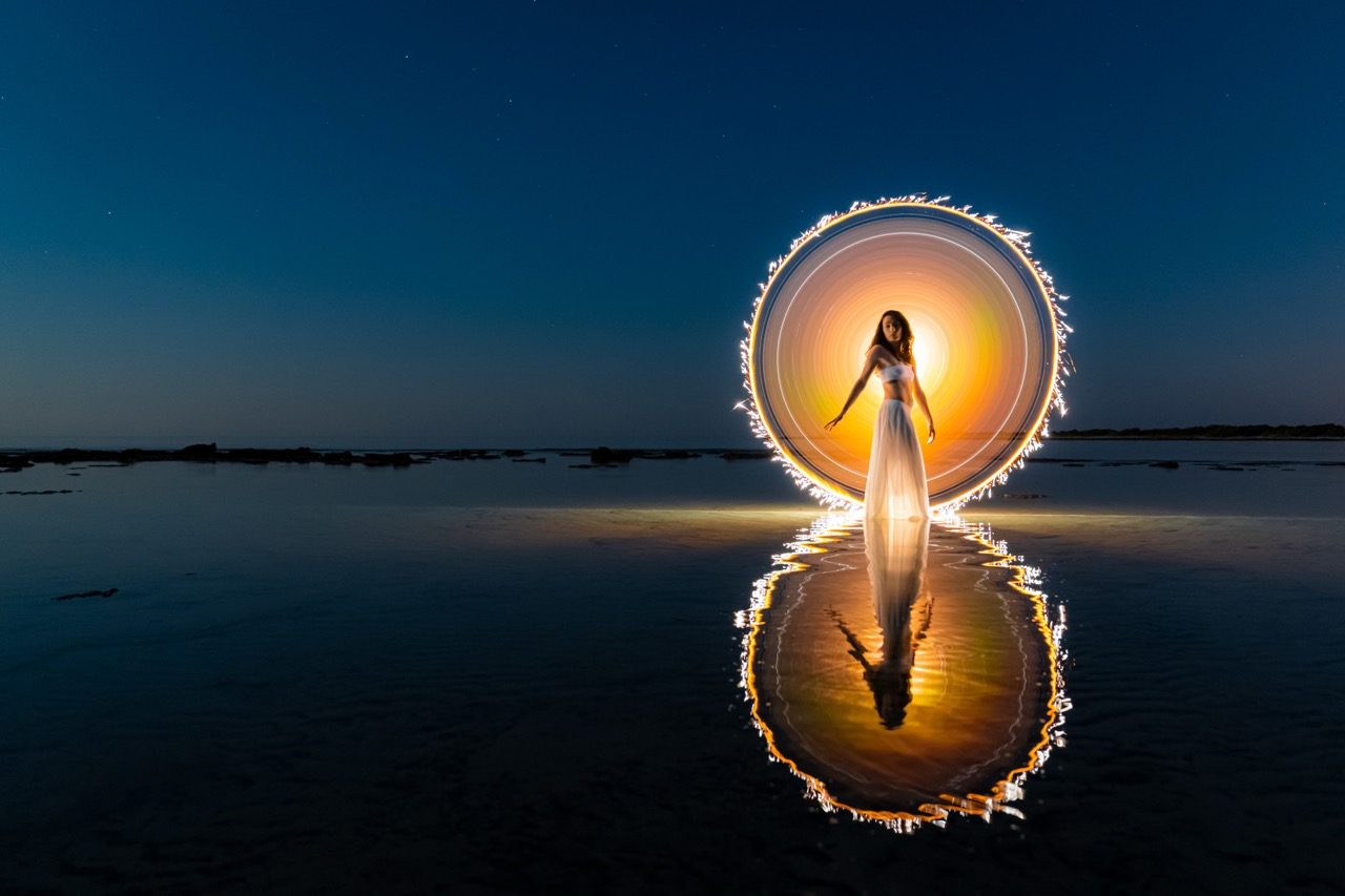 Light-painting and long exposure photography by Andrea Riezzo (2022) - light painting sublument 0133