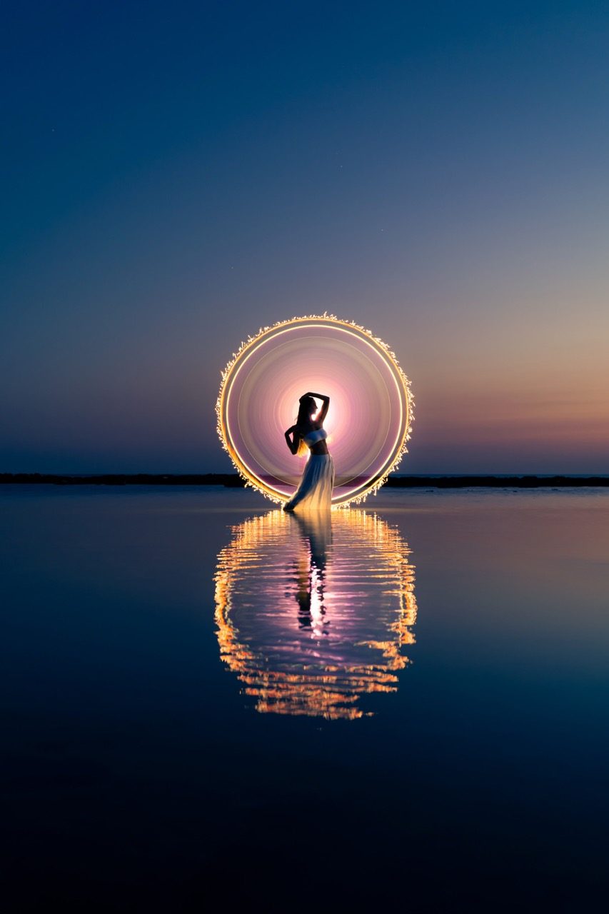 Light-painting and long exposure photography by Andrea Riezzo (2022) - light painting sublument 1393