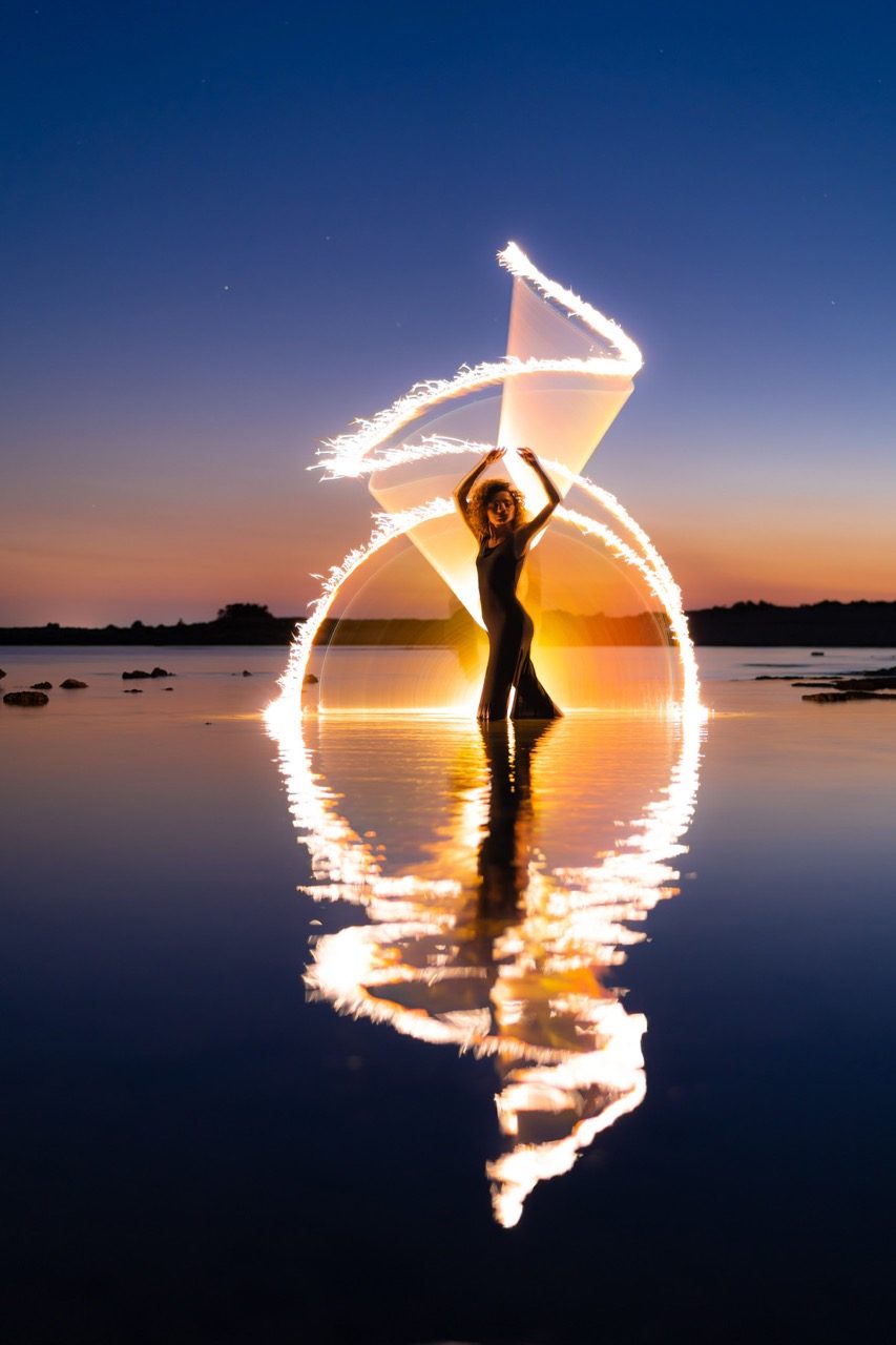 Light-painting and long exposure photography by Andrea Riezzo (2022) - light painting sublument 01610