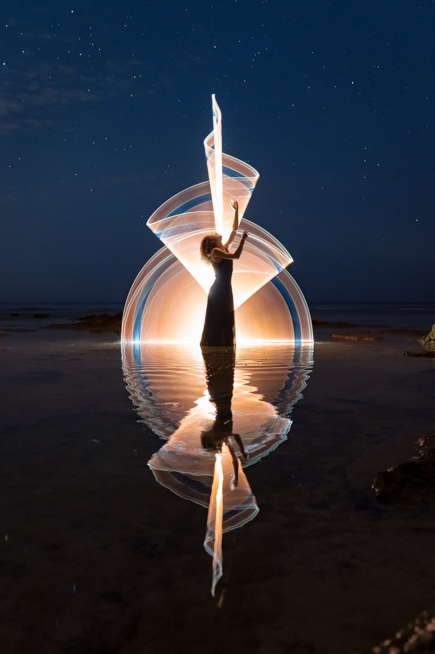 Light-painting and long exposure photography by Andrea Riezzo (2022) - light painting sublument 0435