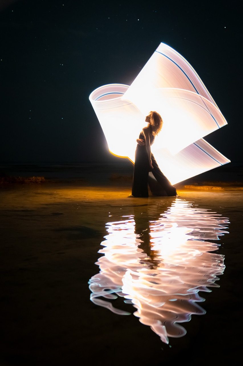 Light-painting and long exposure photography by Andrea Riezzo (2022) - light painting sublument 0454