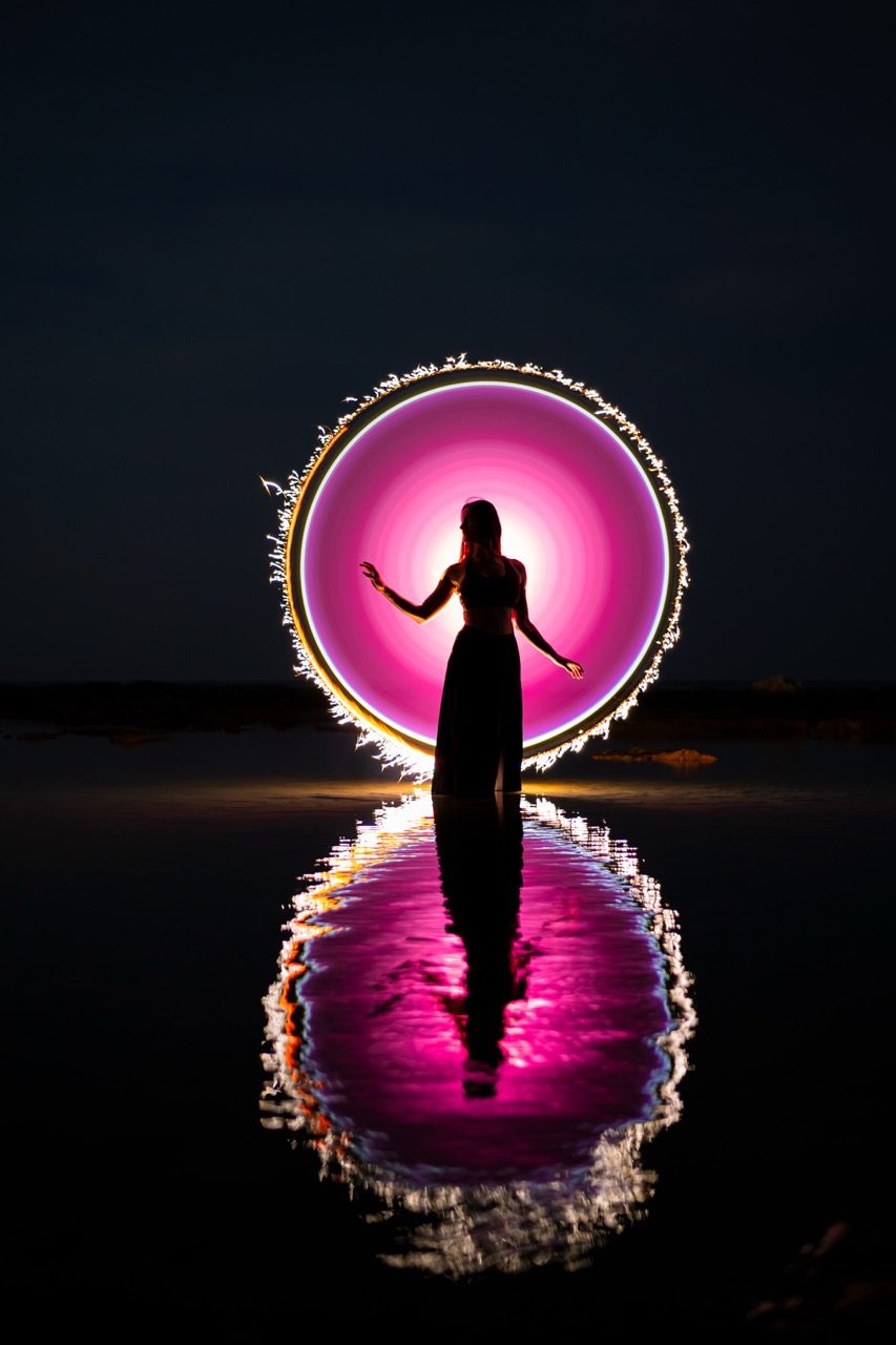 Light-painting and long exposure photography by Andrea Riezzo (2022) - light painting sublument 2476