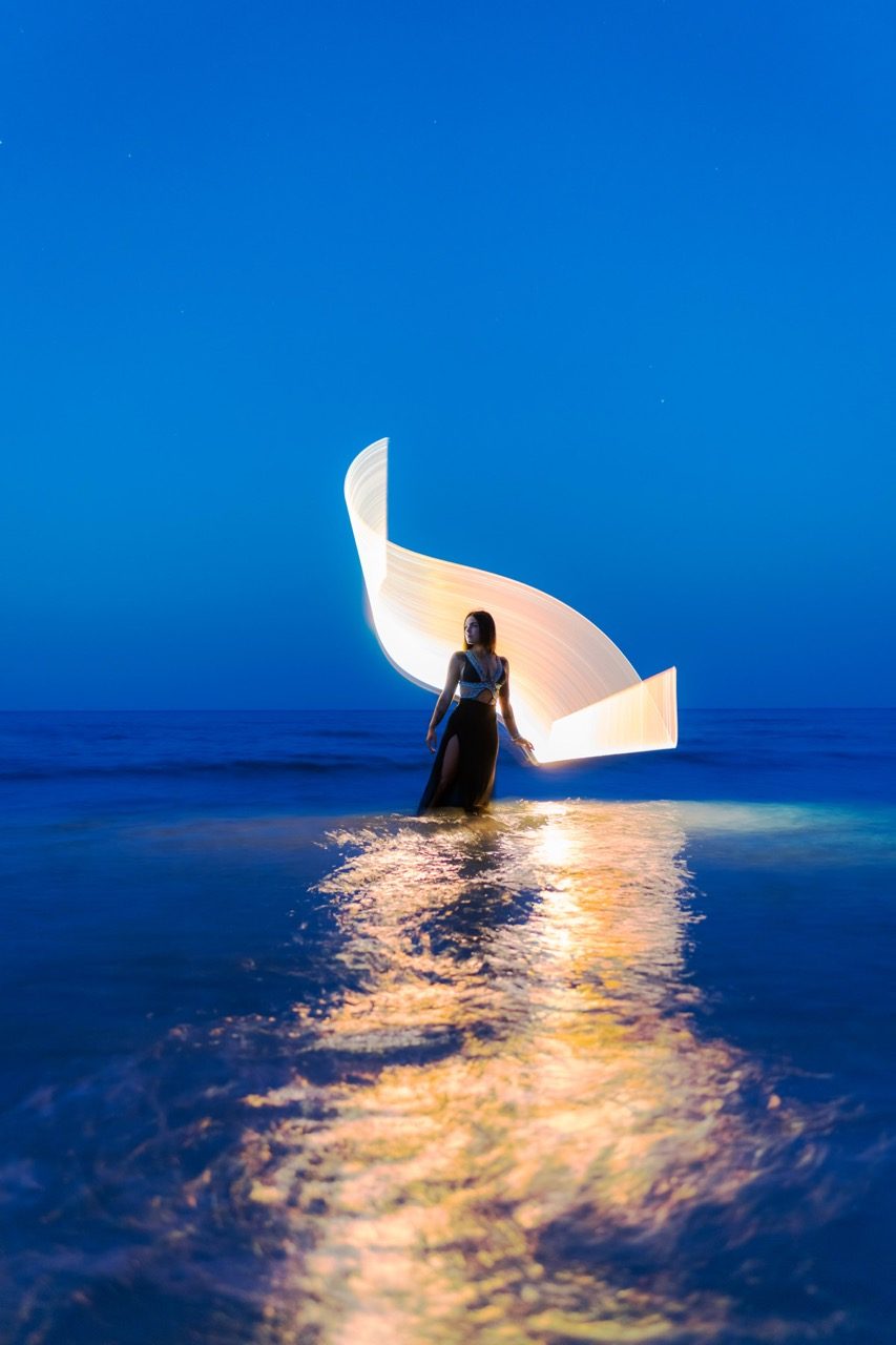 Light-painting and long exposure photography by Andrea Riezzo (2022) - light painting sublument 0515