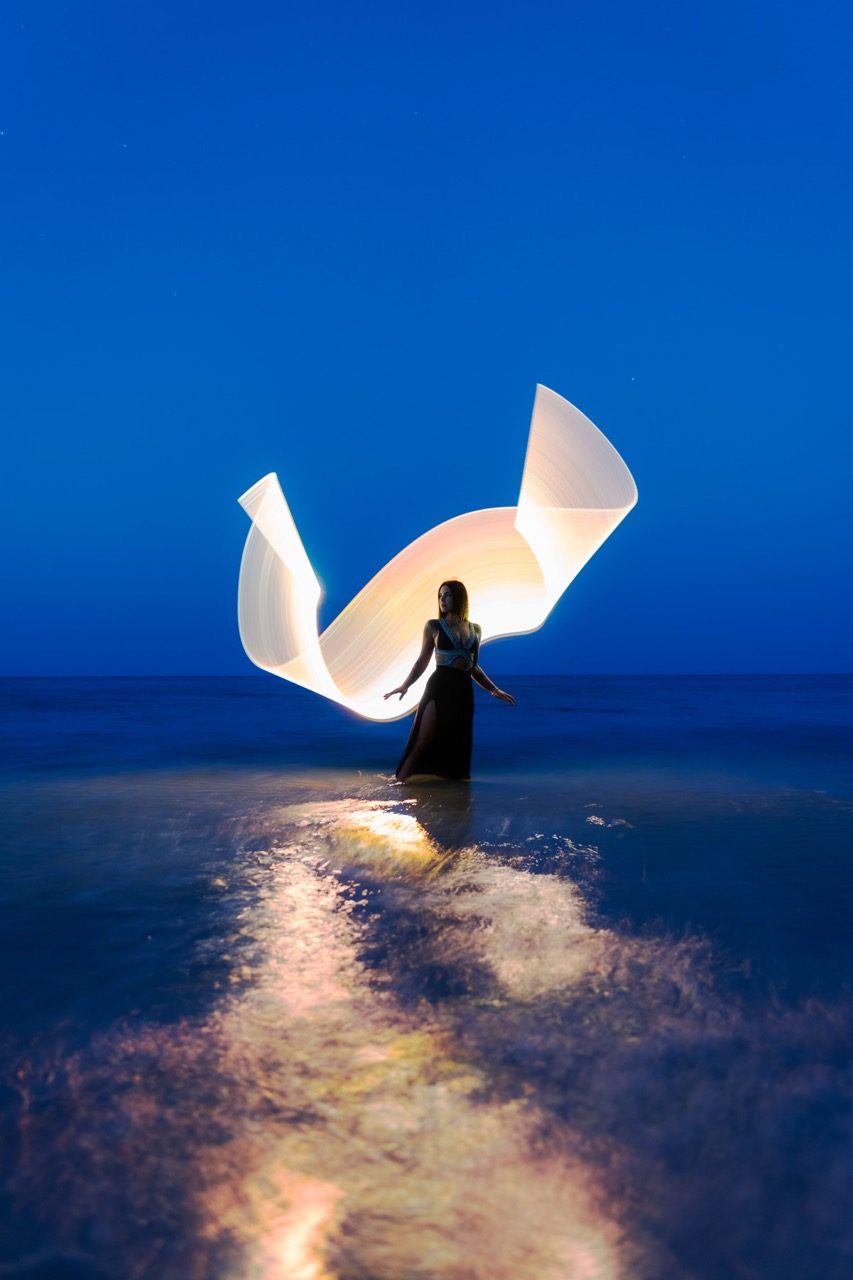 Light-painting and long exposure photography by Andrea Riezzo (2022) - light painting sublument 0519