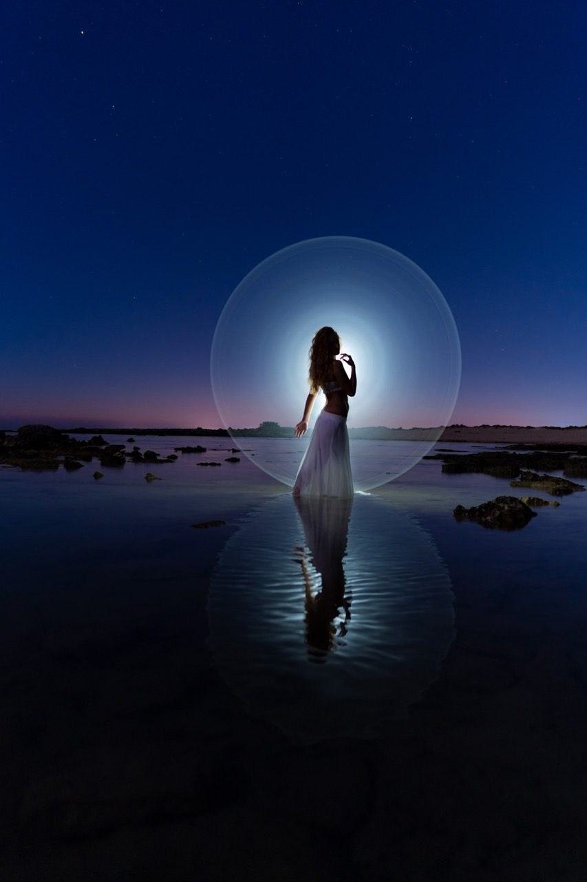 Light-painting and long exposure photography by Andrea Riezzo (2022) - light painting sublument 3525