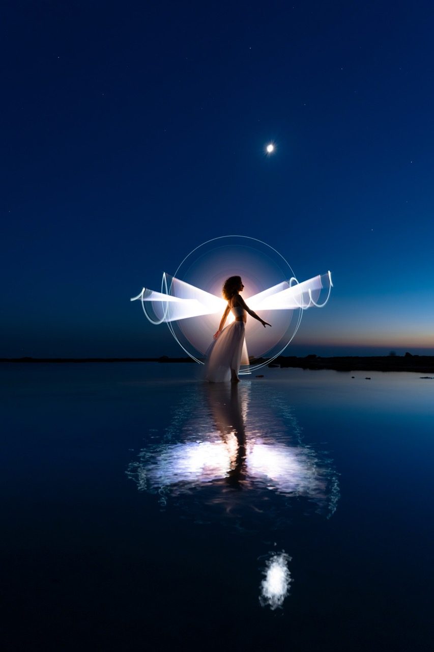 Light-painting and long exposure photography by Andrea Riezzo (2022) - light painting sublument 0722
