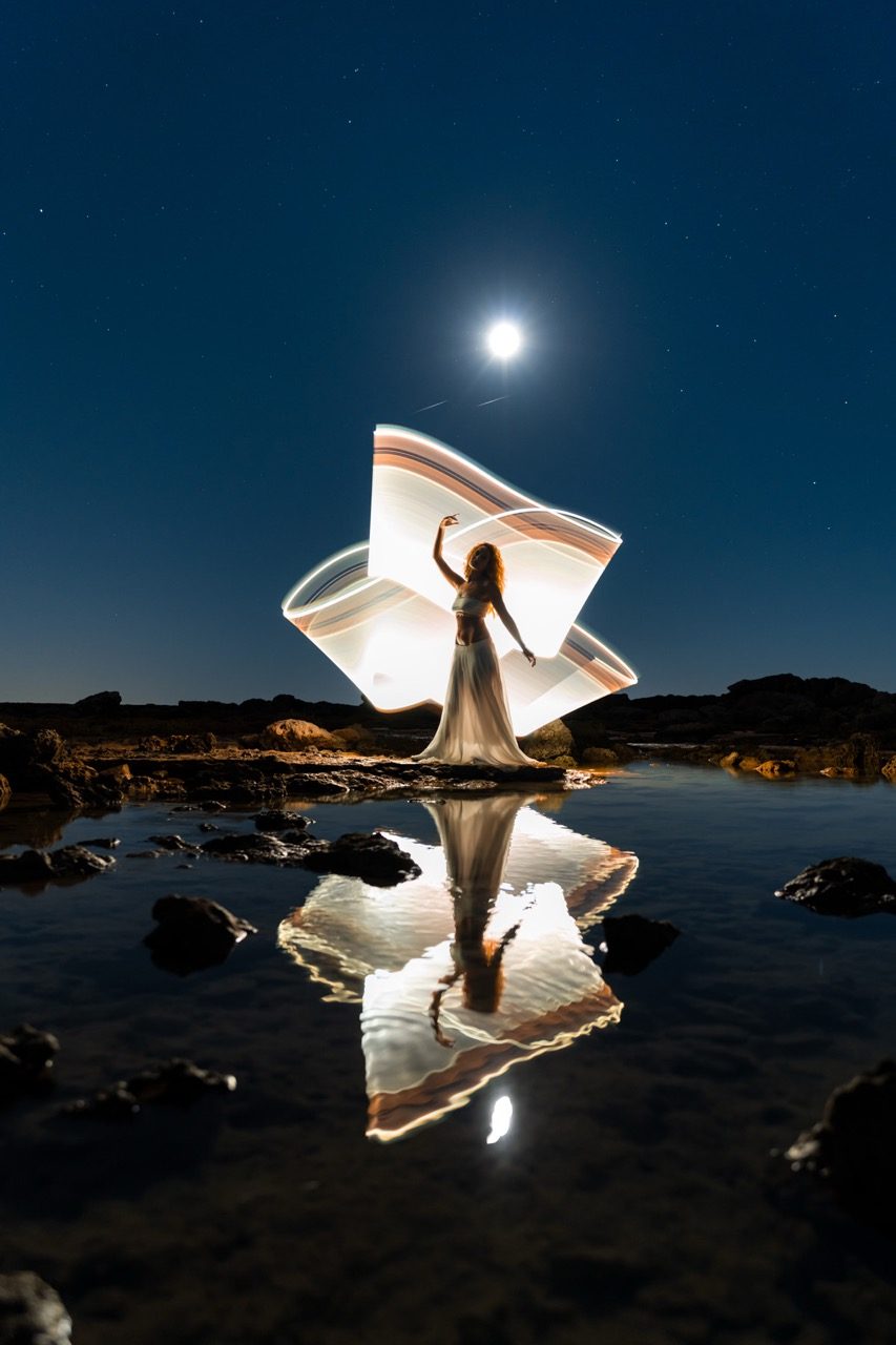 Light-painting and long exposure photography by Andrea Riezzo (2022) - light painting sublument 3627