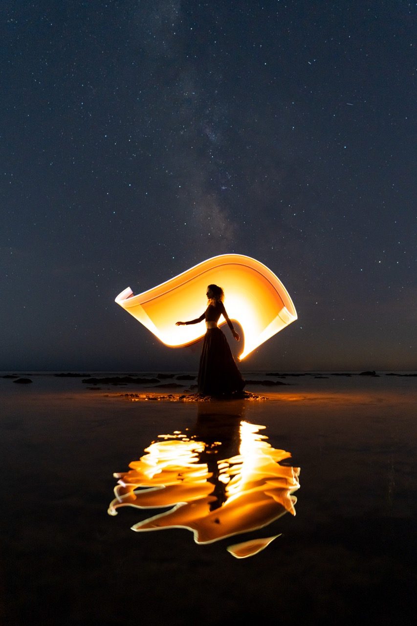 Light-painting and long exposure photography by Andrea Riezzo (2022) - light painting sublument 3770