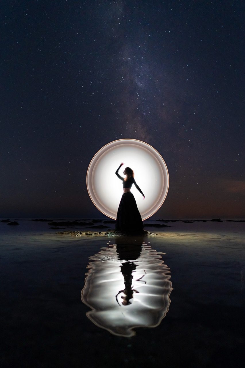 Light-painting and long exposure photography by Andrea Riezzo (2022) - light painting sublument 3780