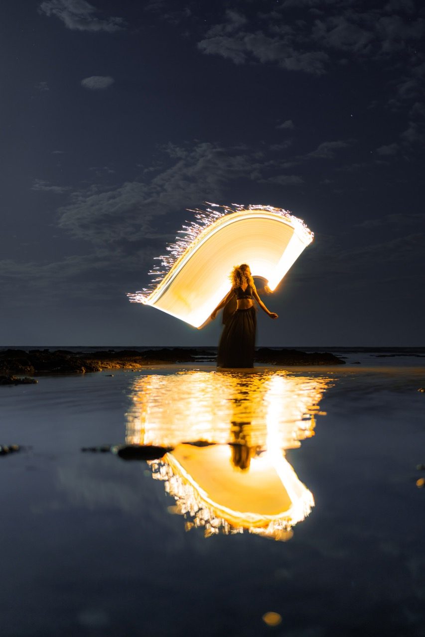 Light-painting and long exposure photography by Andrea Riezzo (2022) - light painting sublument 3686