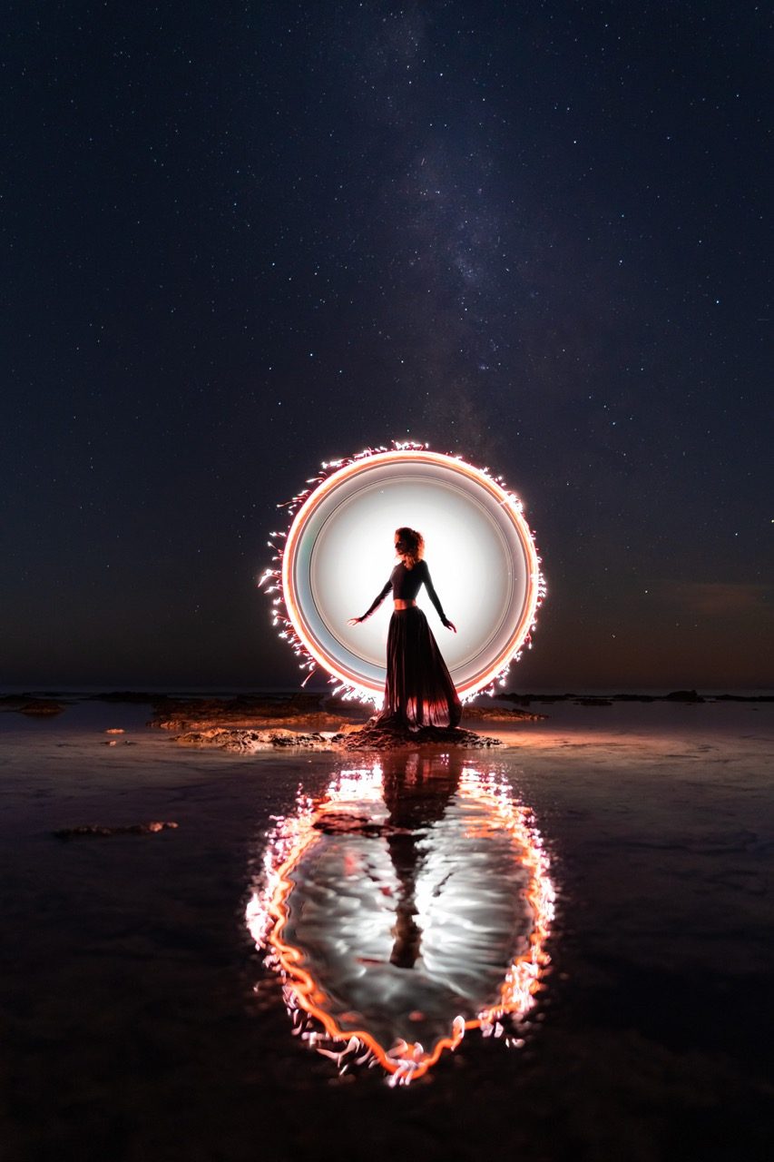 Light-painting and long exposure photography by Andrea Riezzo (2022) - light painting sublument 3786