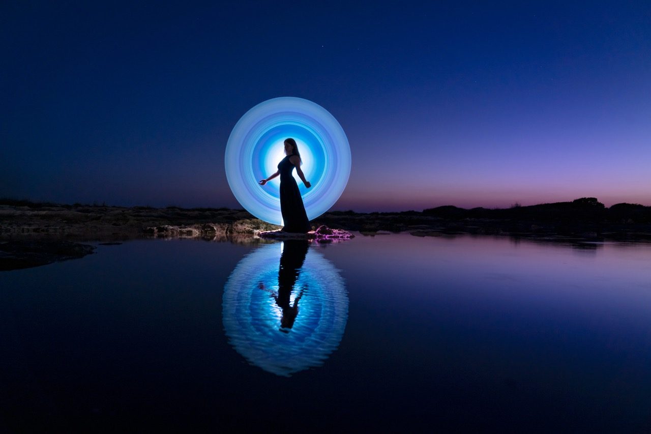 Light-painting and long exposure photography by Andrea Riezzo (2022) - light painting sublument 9632