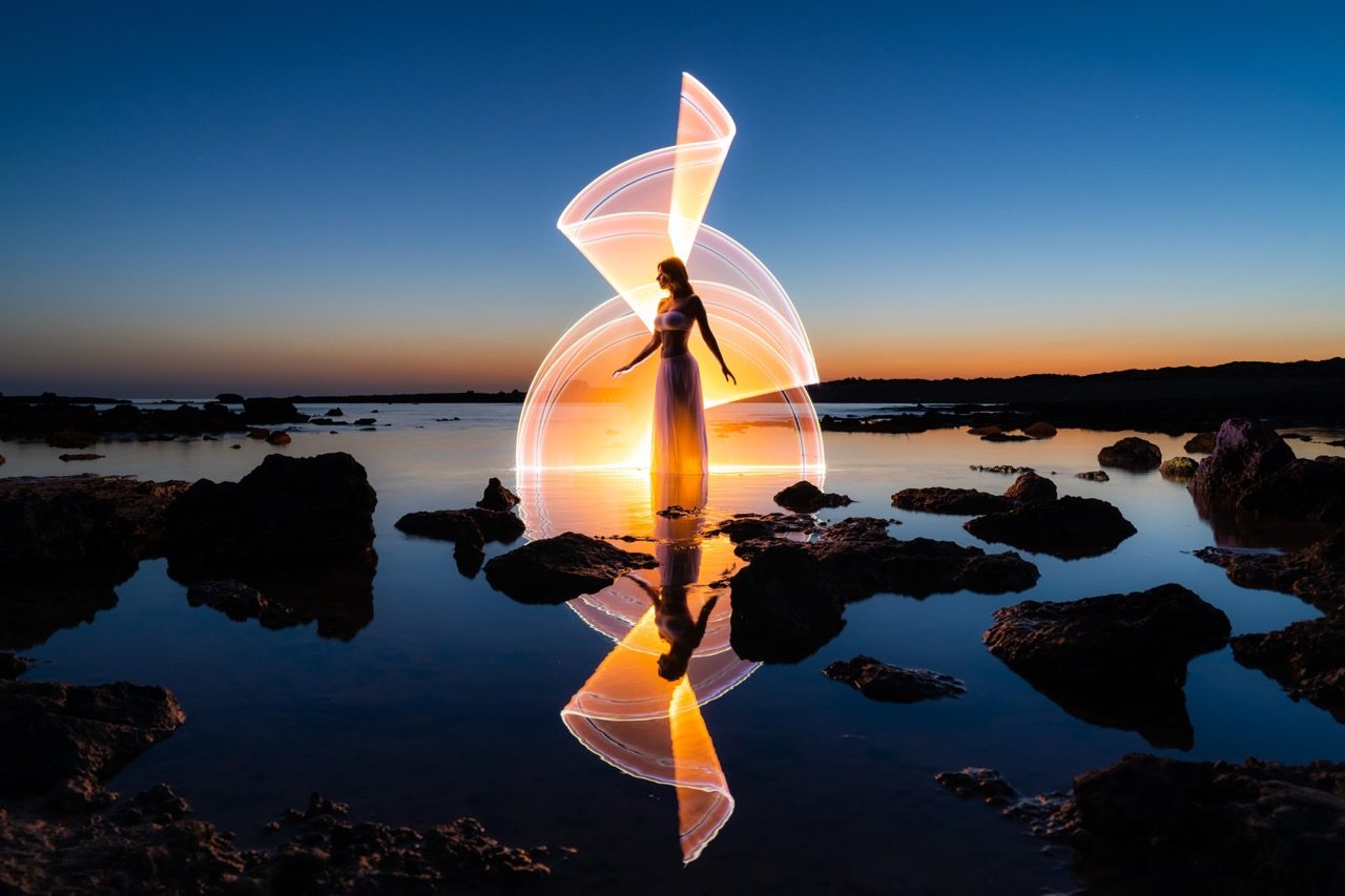 Light-painting and long exposure photography by Andrea Riezzo (2022) - light painting sublument 9793