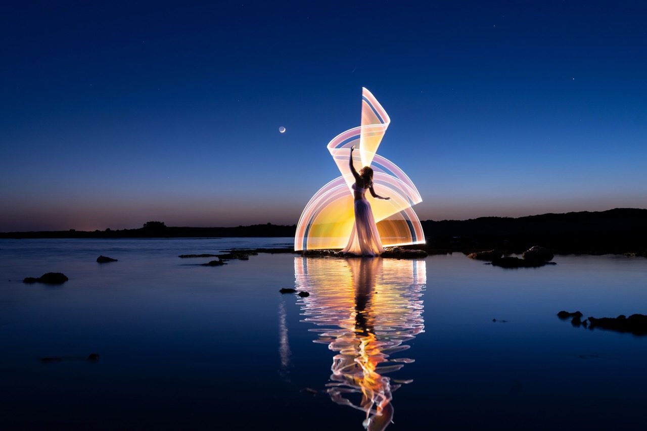 Light-painting and long exposure photography by Andrea Riezzo (2022) - light painting sublument 9813