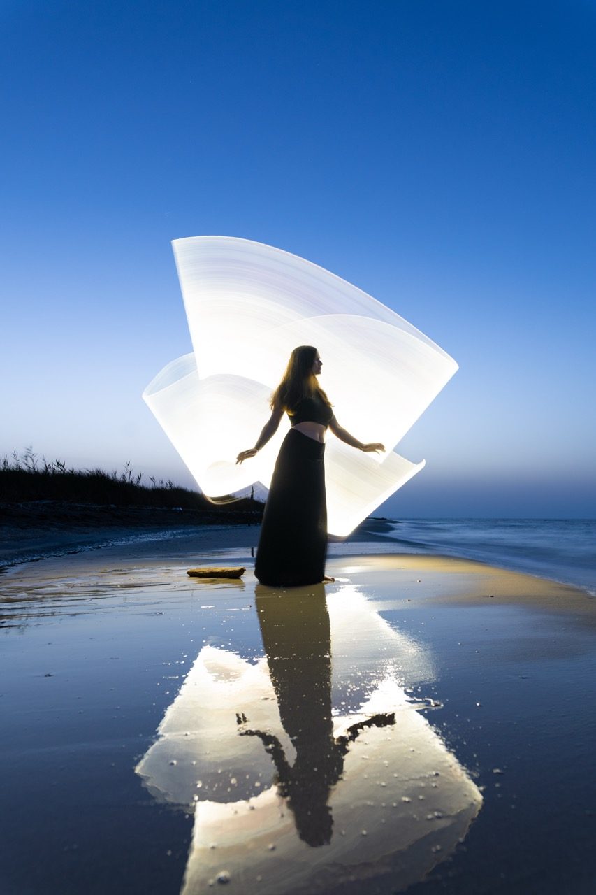 Light painting photo 2023 by Andrea Riezzo — Sublument — 005
