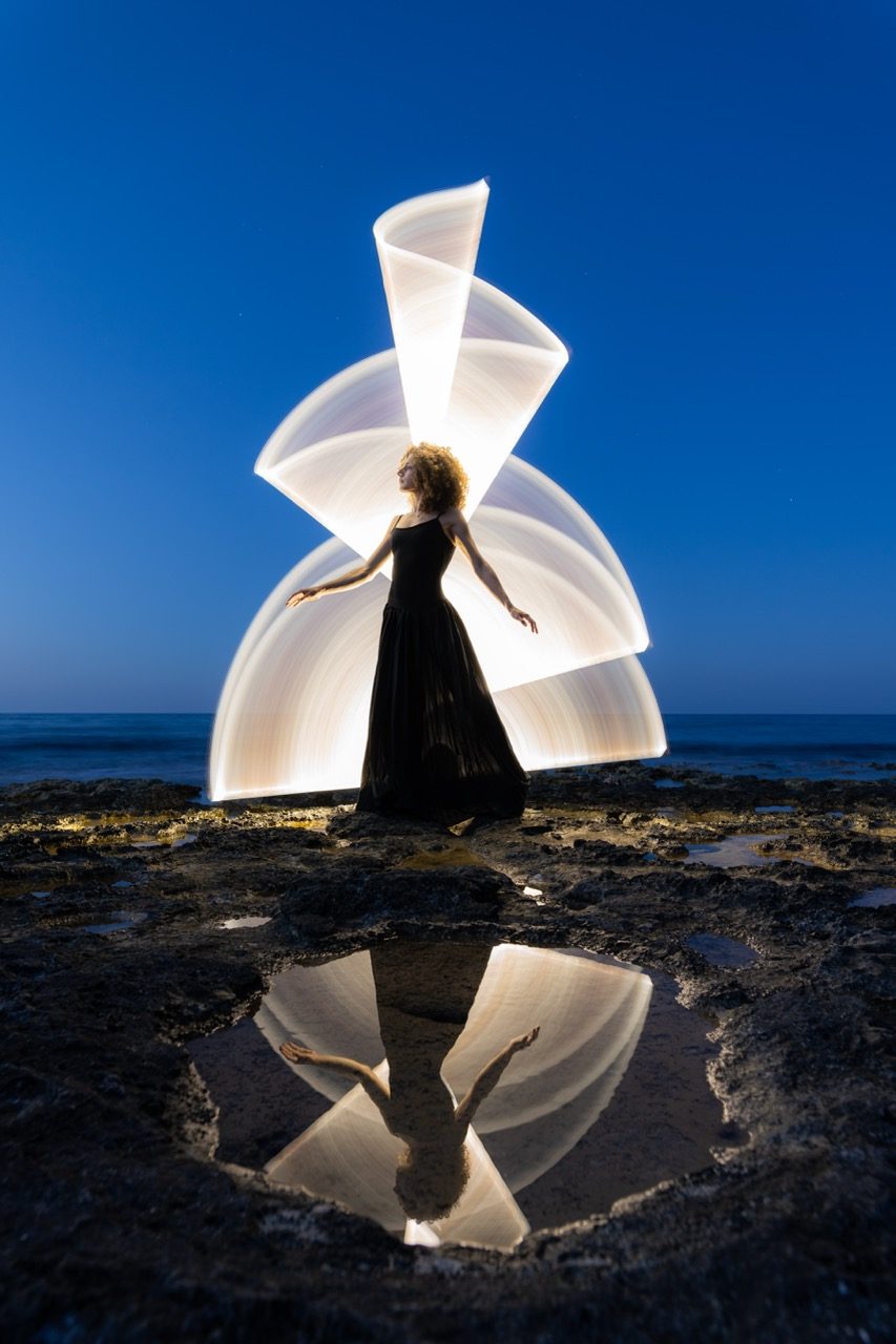 Light painting photo 2023 by Andrea Riezzo — Sublument — 013