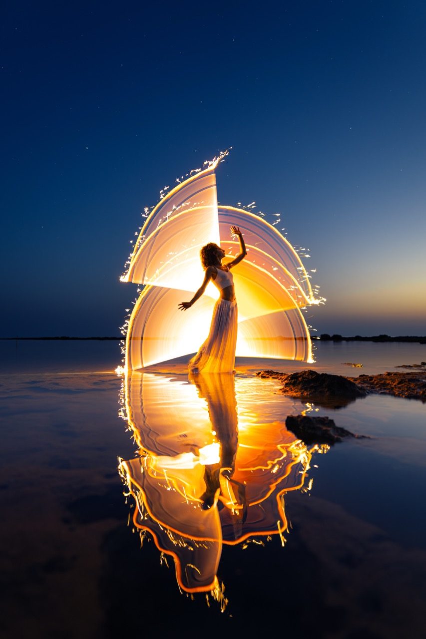 Light painting photo 2023 by Andrea Riezzo — Sublument — 029