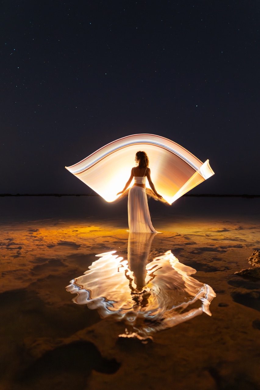 Light painting photo 2023 by Andrea Riezzo — Sublument — 030