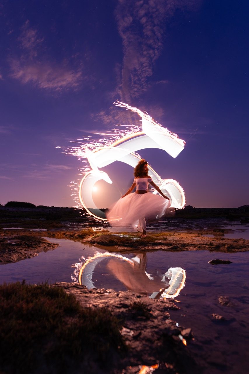 Light painting photo 2023 by Andrea Riezzo — Sublument — 032