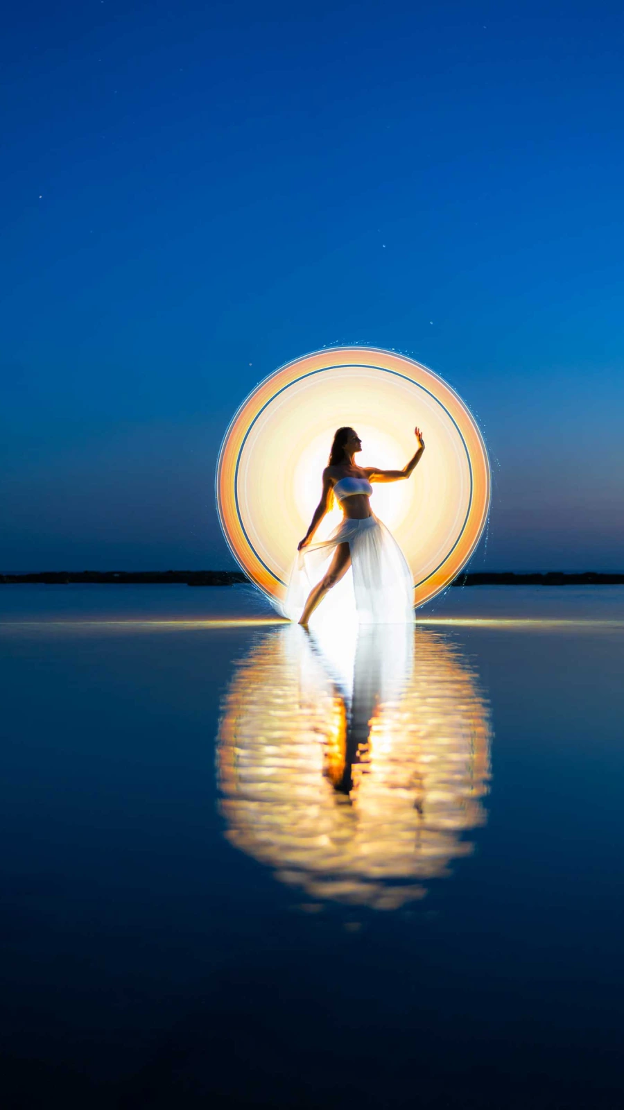 Light-painting photography by Andrea Riezzo