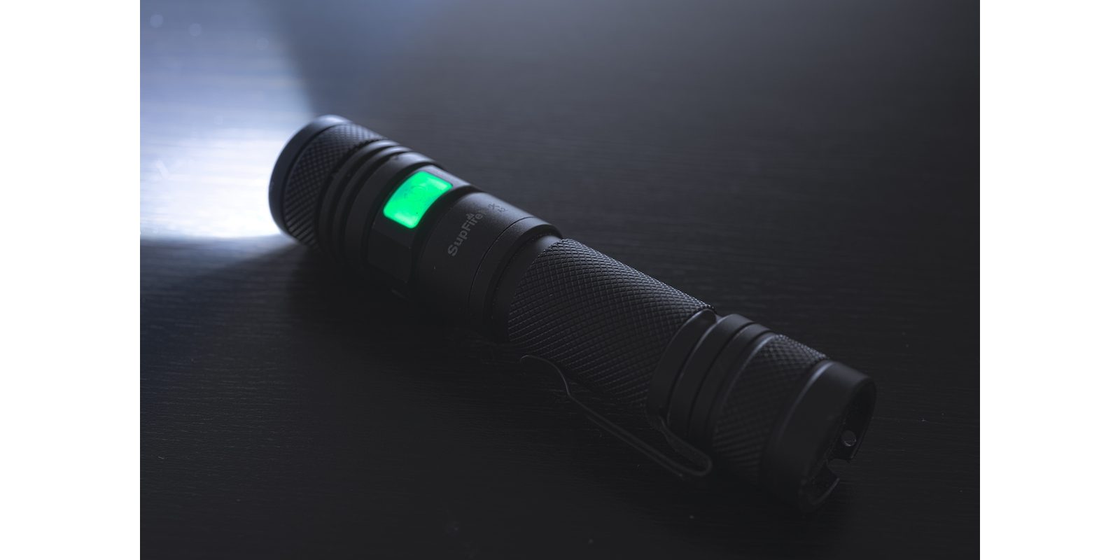 flashlight light-painting