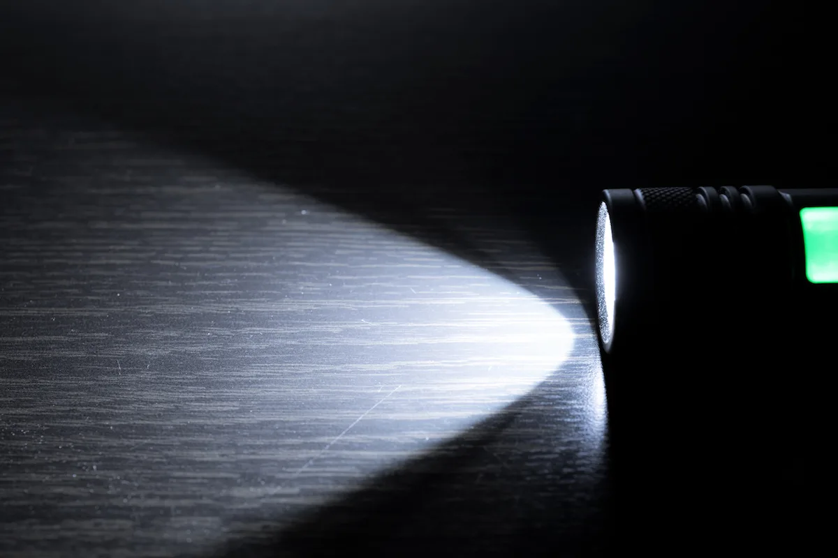 flashlight light-painting