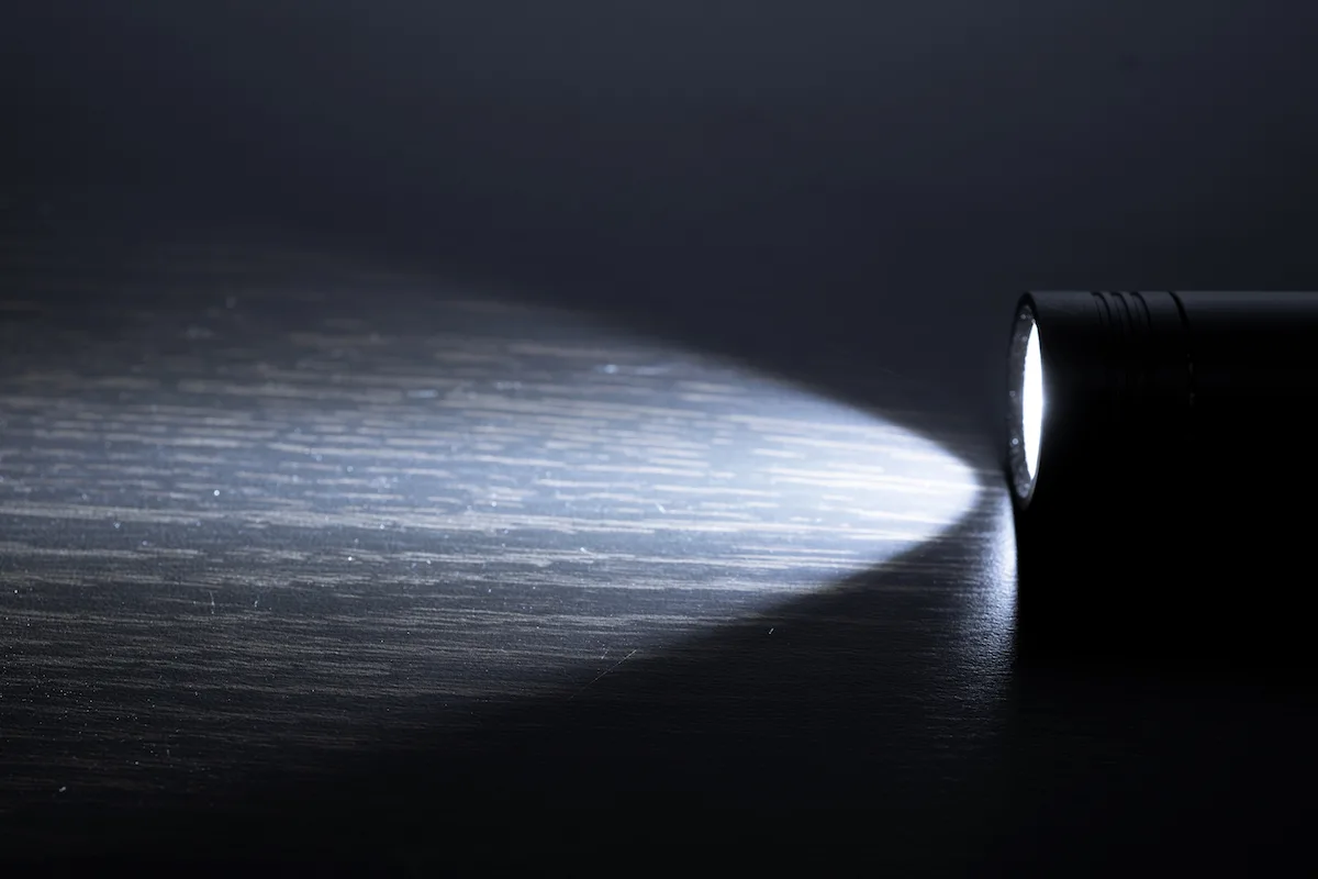 flashlight light-painting