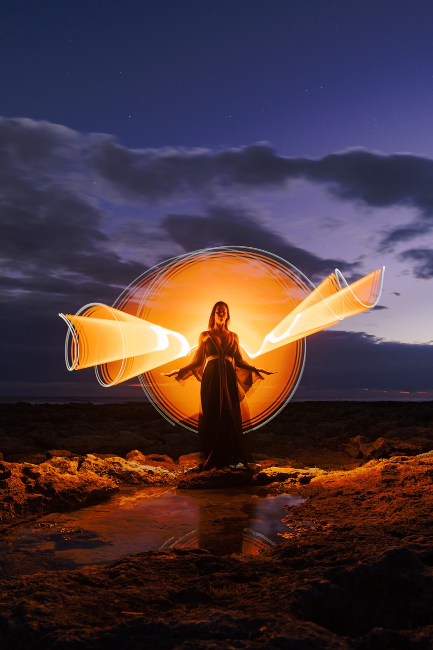 Light-painting and long exposure photography by Andrea Riezzo (2019) - alexis fawx 1184