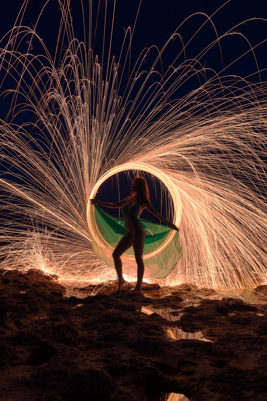 Light-painting and long exposure photography by Andrea Riezzo (2019) - alexis fawx 9877