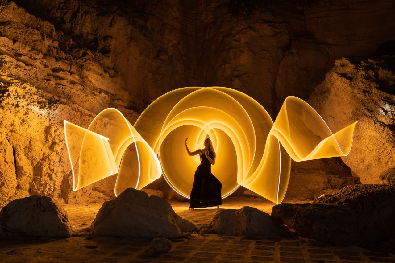 Light-painting and long exposure photography by Andrea Riezzo (2019) - light painting sublument andrea riezzo 7724