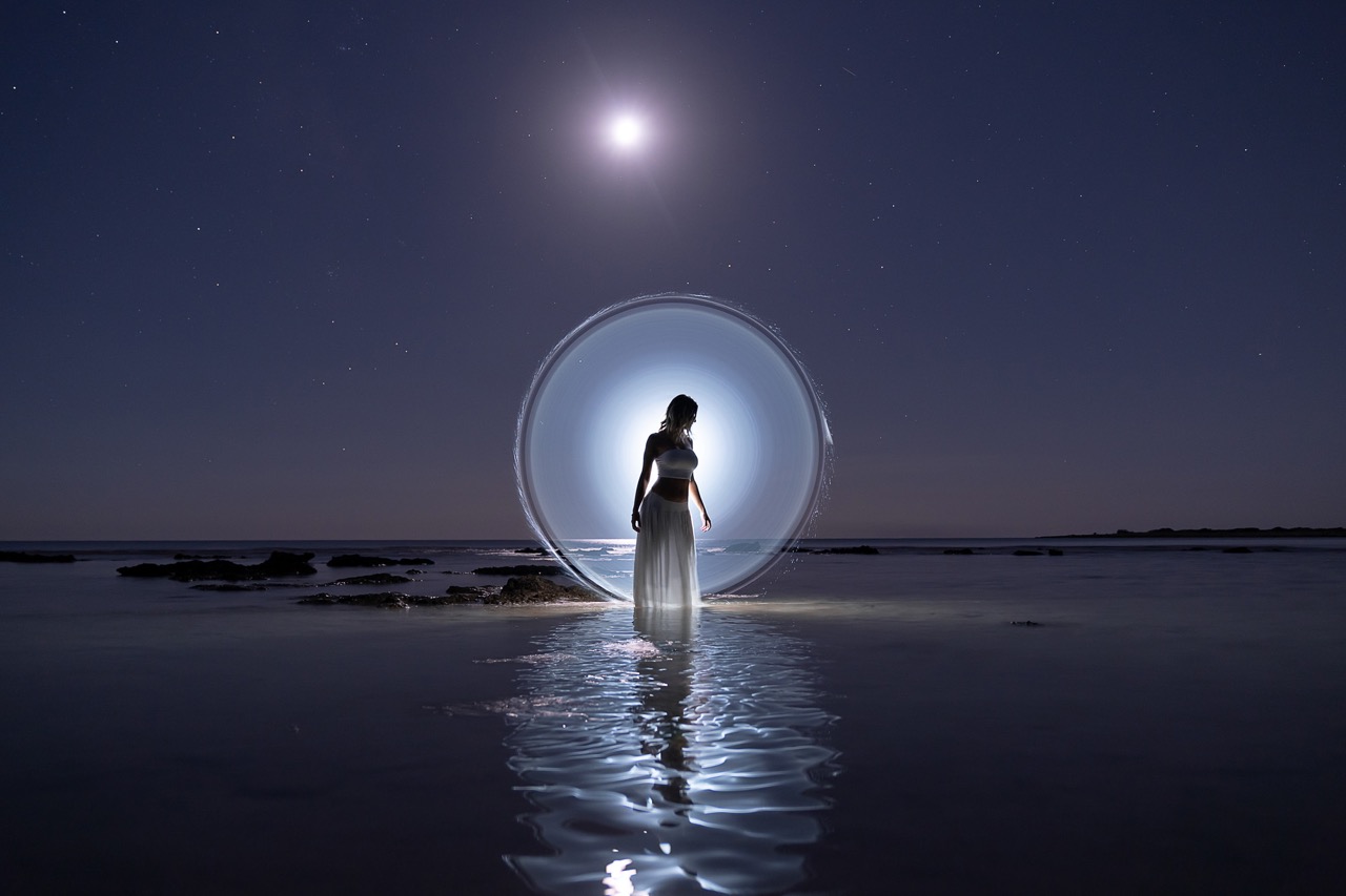 Light-painting and long exposure photography by Andrea Riezzo (2020) - light painting antonella 4084