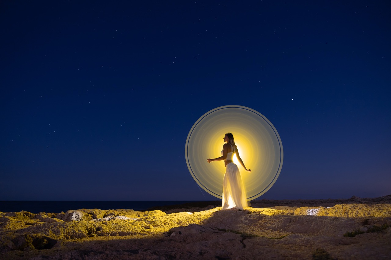 Light-painting and long exposure photography by Andrea Riezzo (2020) - light painting antonella 4882