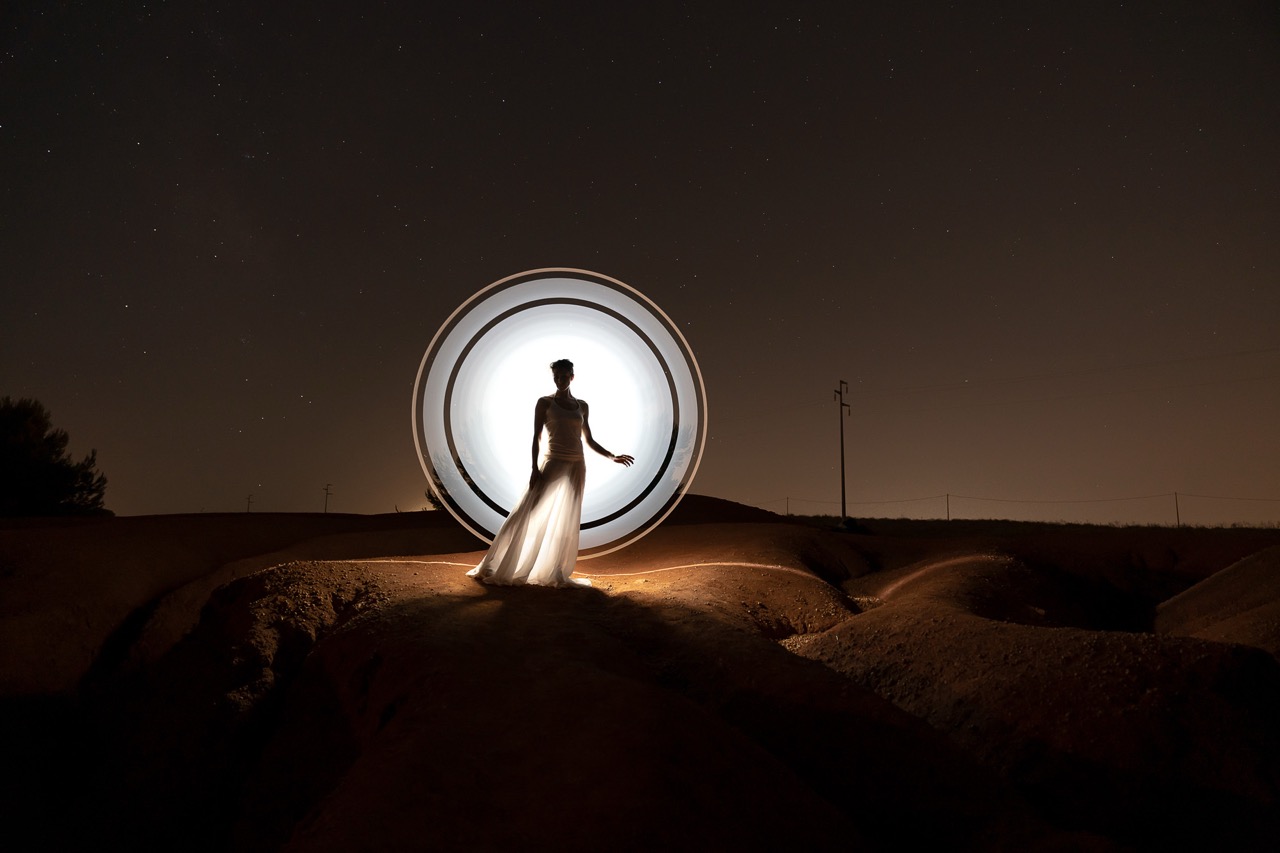 Light-painting and long exposure photography by Andrea Riezzo (2020) - light painting betti 2839