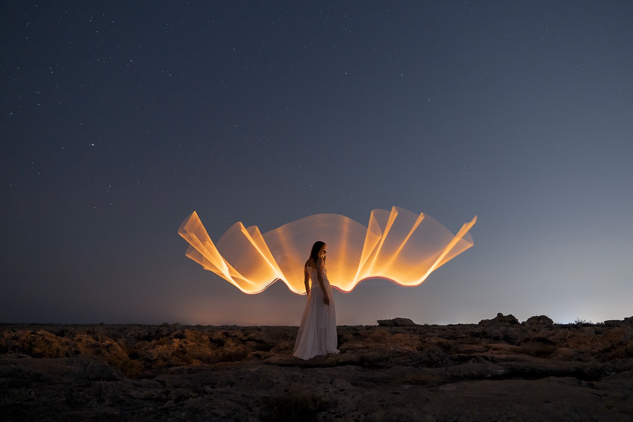 Light-painting and long exposure photography by Andrea Riezzo (2020) - light painting clarissa 3681