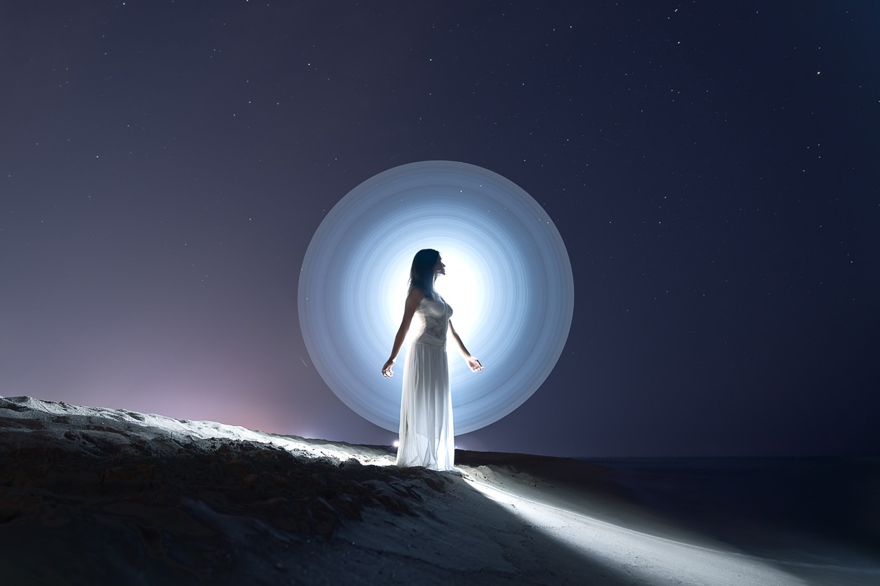 Light-painting and long exposure photography by Andrea Riezzo (2020) - light painting cristina 4557