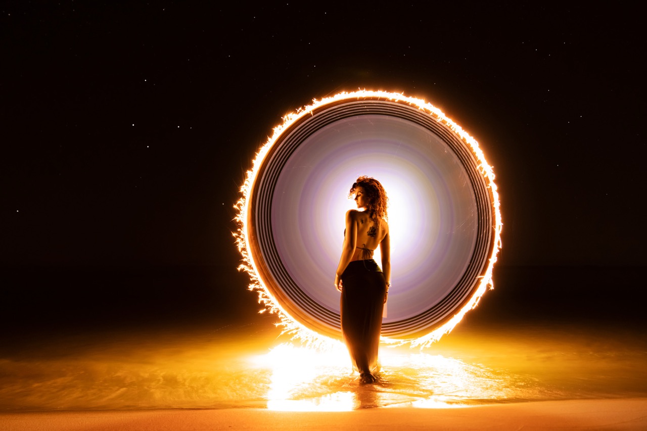 Light-painting and long exposure photography by Andrea Riezzo (2020) - light painting sublument 2555 2