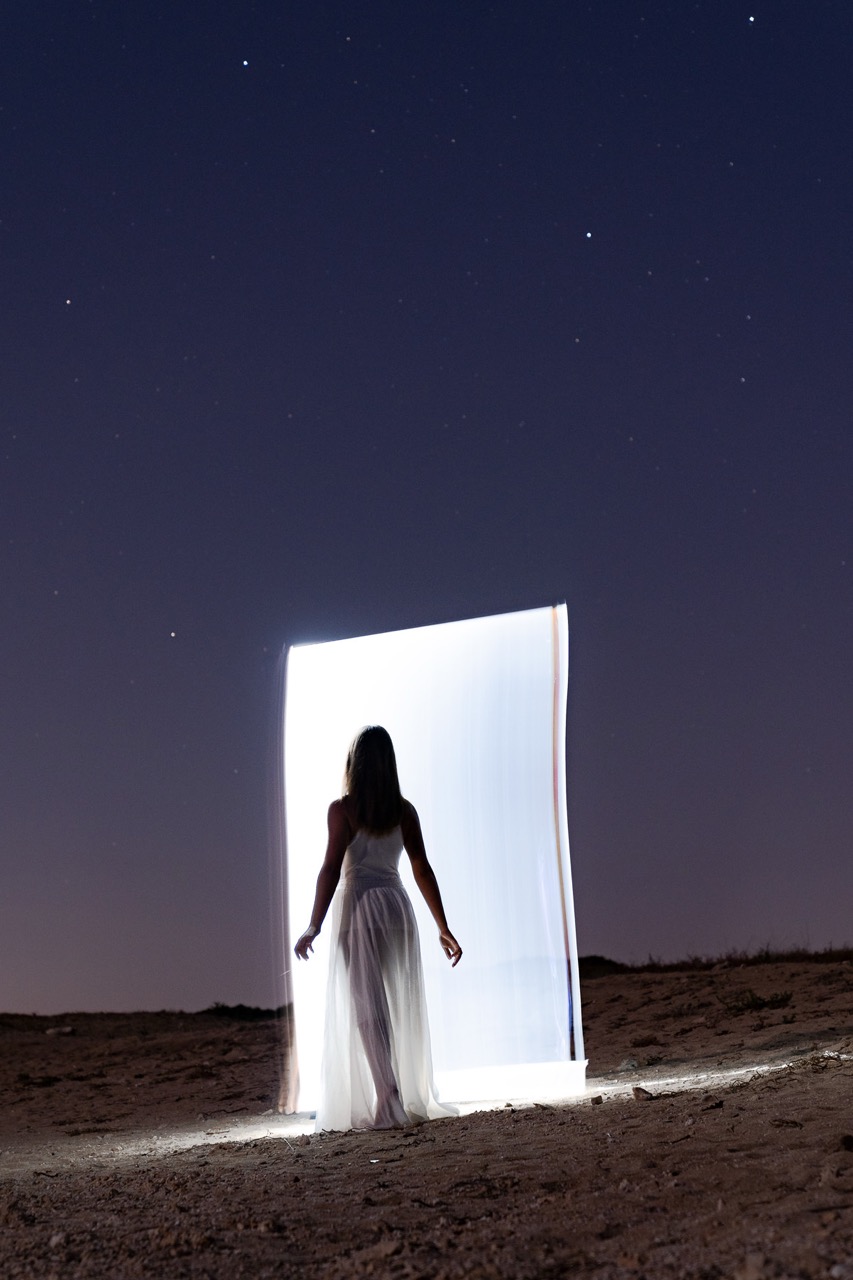 Light-painting and long exposure photography by Andrea Riezzo (2020) - light painting sublument 3207