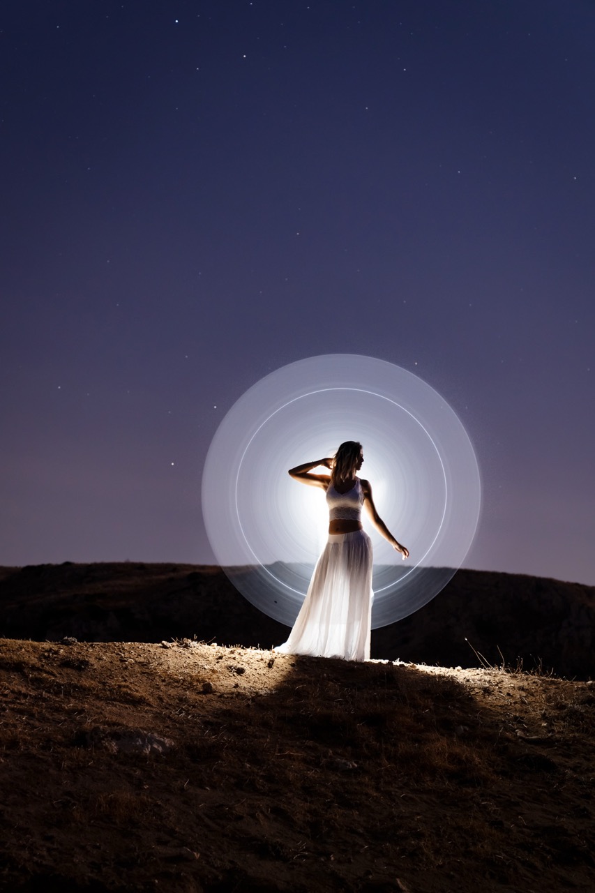Light-painting and long exposure photography by Andrea Riezzo (2020) - light painting sublument 4921